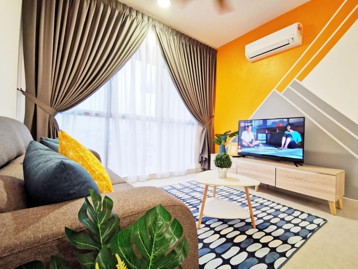 Astetica Residences 200Mbps Wifi Netflix Seri Kembangan Εξωτερικό φωτογραφία